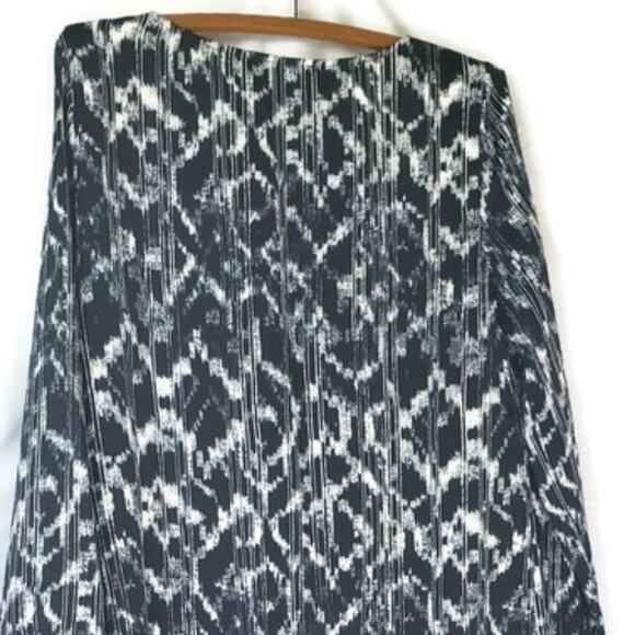 Halston | Blue & White, Flowy, Print Dress | Size Small - Picture 5 of 6
